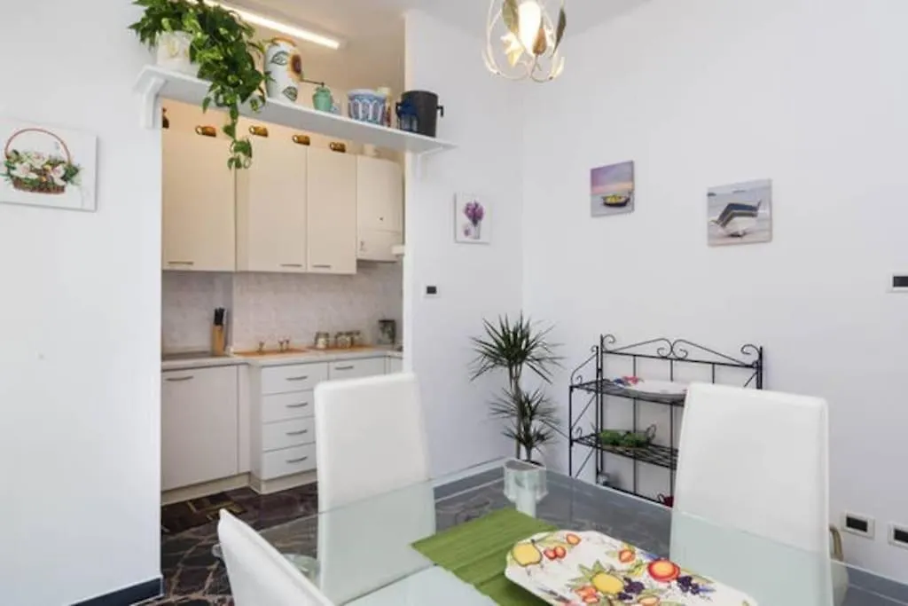 Sunny And Lovely Apartment - Free Wifi Rapallo