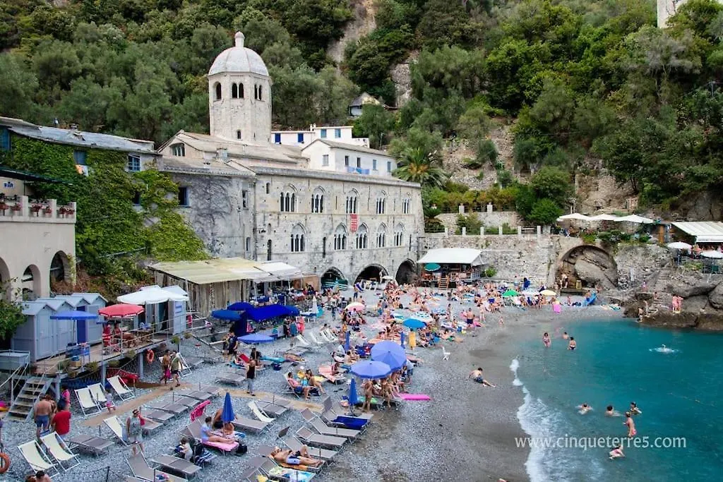 Sunny And Lovely Apartment - Free Wifi Rapallo Italy